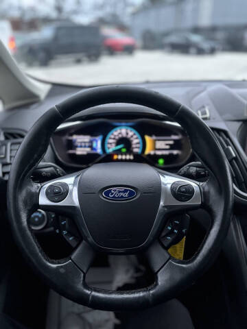 2017 Ford C-MAX Energi SE