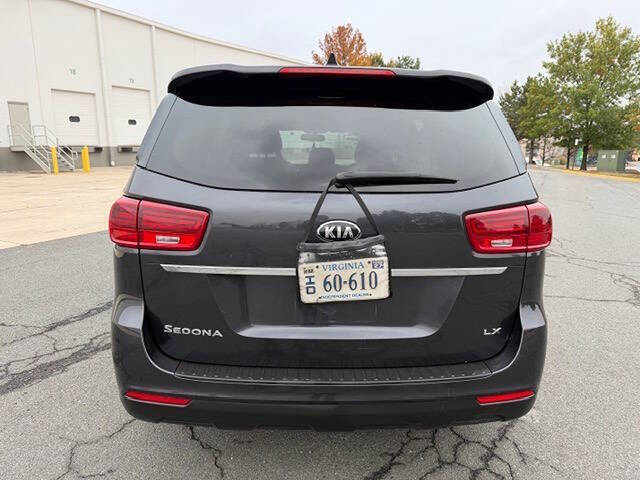 2019 Kia Sedona LX