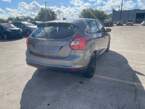 2012 Ford Focus SE