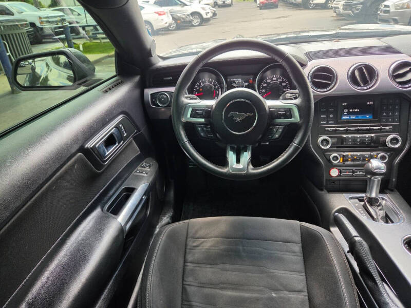 2017 Ford Mustang GT