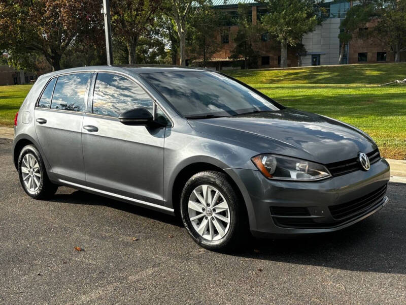 2017 Volkswagen Golf TSI S