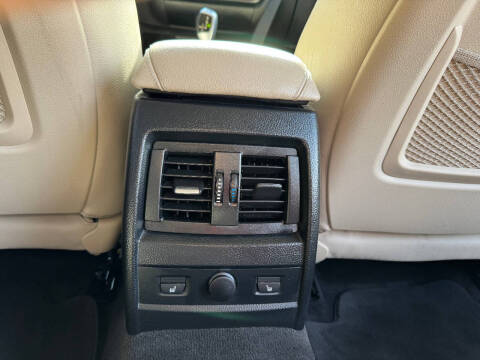 2015 BMW 3 Series 328i xDrive