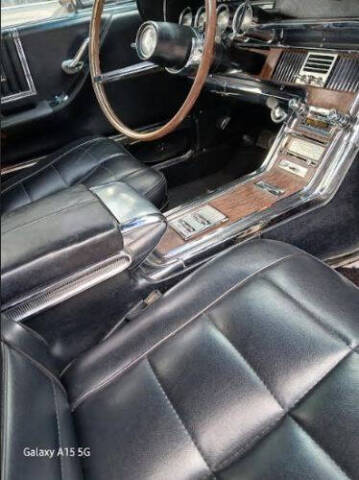 1966 Ford Thunderbird