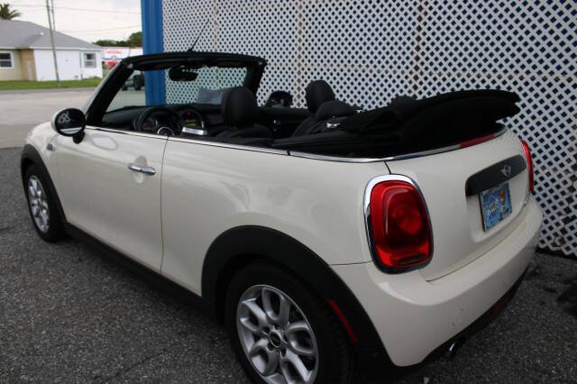 2018 MINI Convertible Cooper