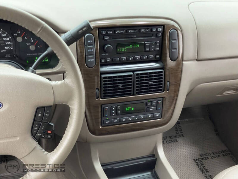 2005 Ford Explorer Eddie Bauer