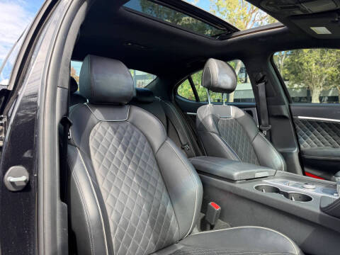 2020 Genesis G70