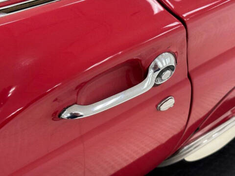 1957 Ford Thunderbird