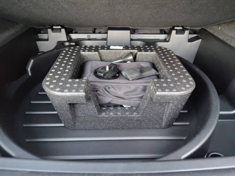 2025 Cadillac XT4 Sport