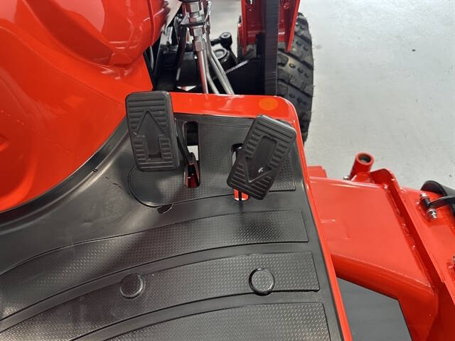 2025 Kioti CS2520 HST