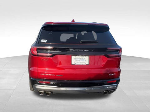 2024 GMC Acadia Denali