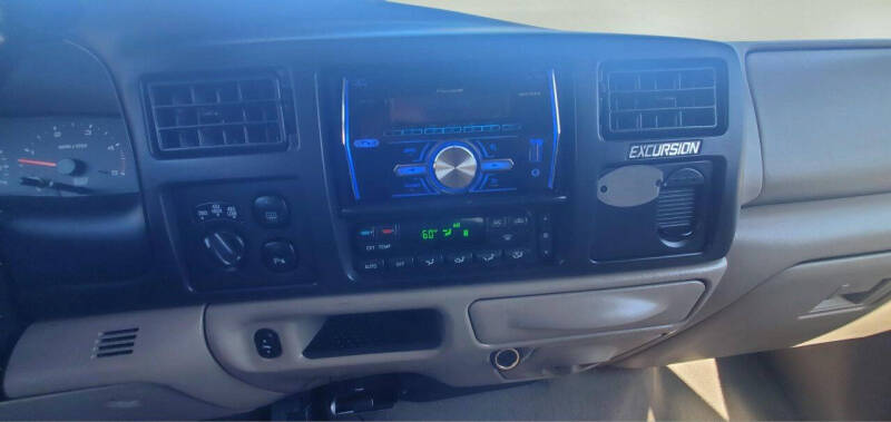 2005 Ford Excursion Limited