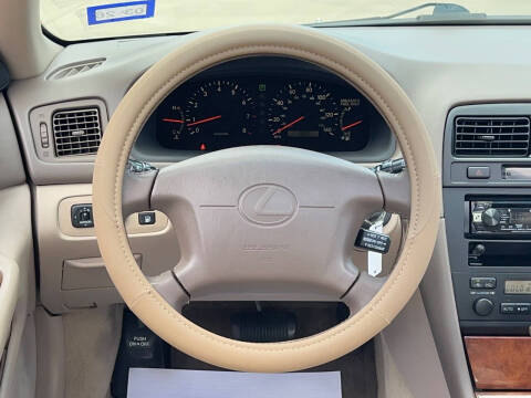 1999 Lexus ES 300