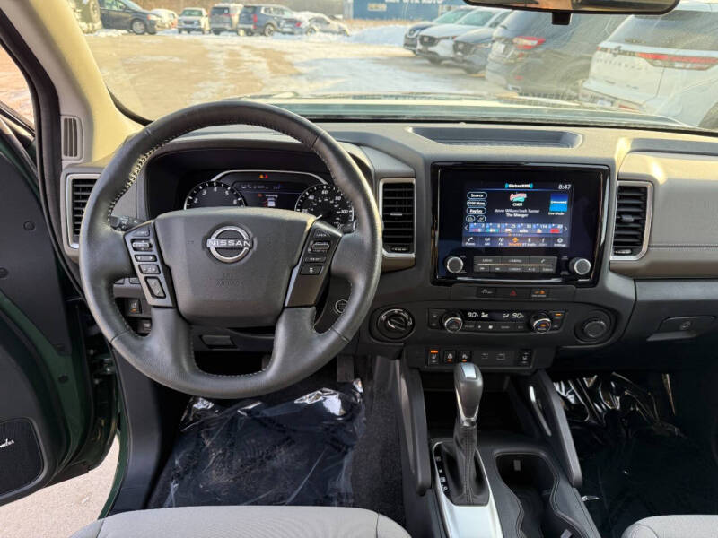 2023 Nissan Frontier SV