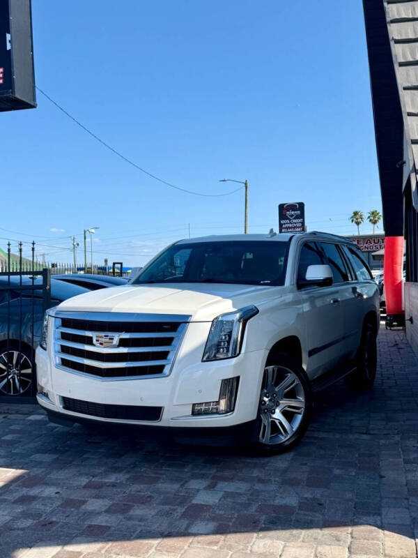 2015 Cadillac Escalade Luxury