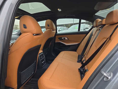 2023 BMW 3 Series 330i xDrive