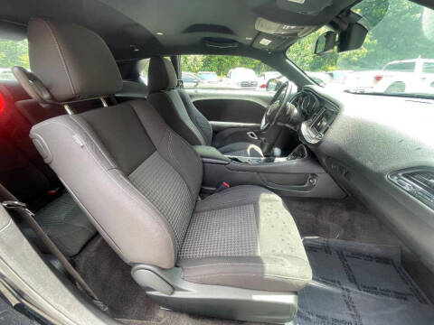 2018 Dodge Challenger SXT