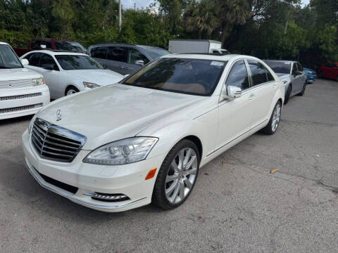 2013 Mercedes-Benz S-Class S 550