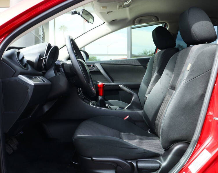 2013 Mazda MAZDA3 i Touring