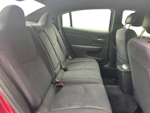 2013 Chrysler 200 LX