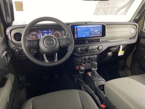 2025 Jeep Gladiator Mojave X