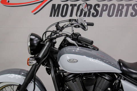 2021 Kawasaki Vulcan 900 Classic