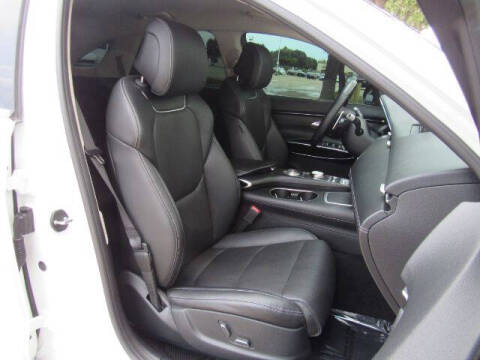 2022 Genesis GV70 2.5T Standard