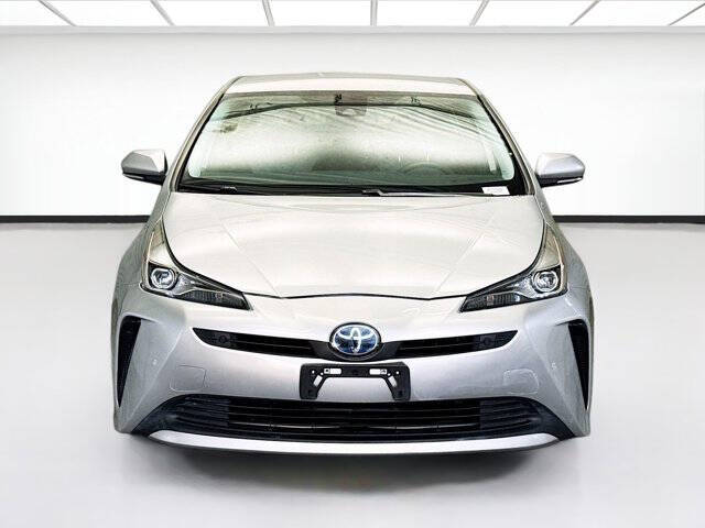 2022 Toyota Prius LE
