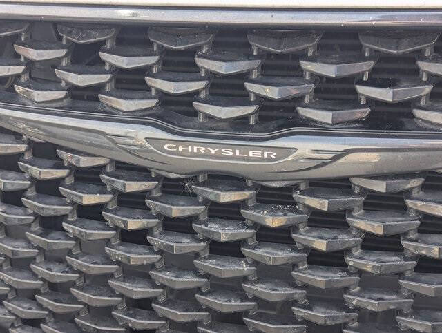 2022 Chrysler 300 Touring