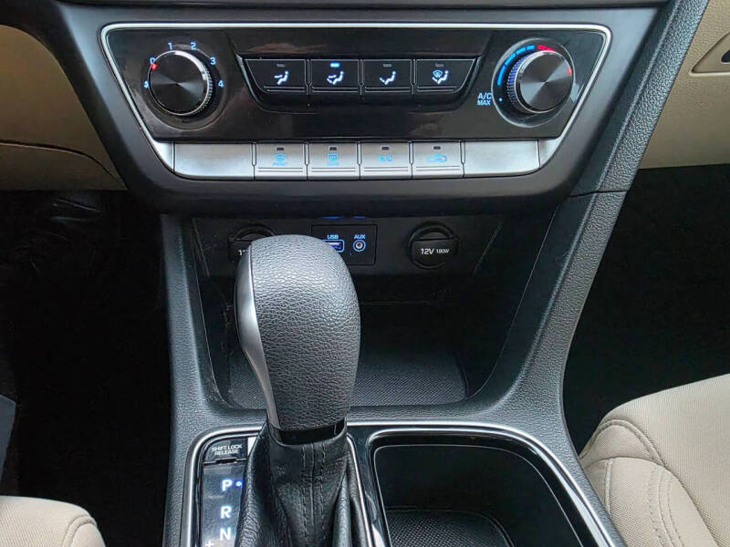 2019 Hyundai Sonata SE