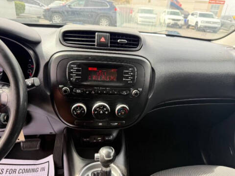 2015 Kia Soul +