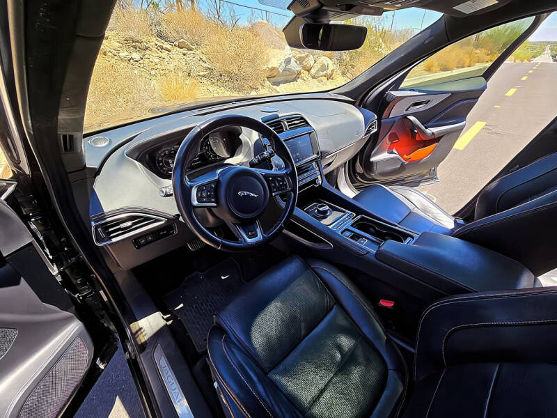 2020 Jaguar F-PACE S