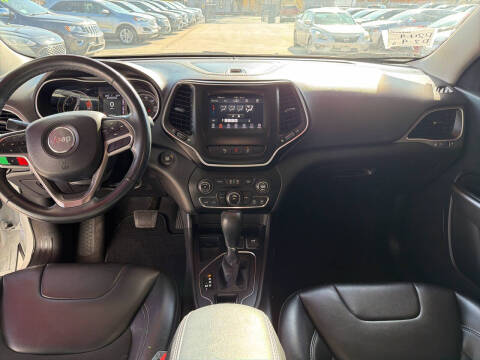 2021 Jeep Cherokee Latitude Plus