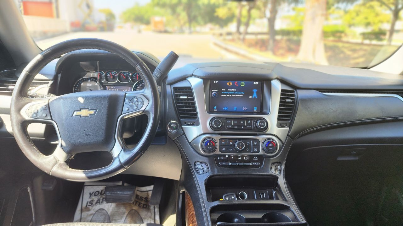 2015 Chevrolet Suburban  - $18,900