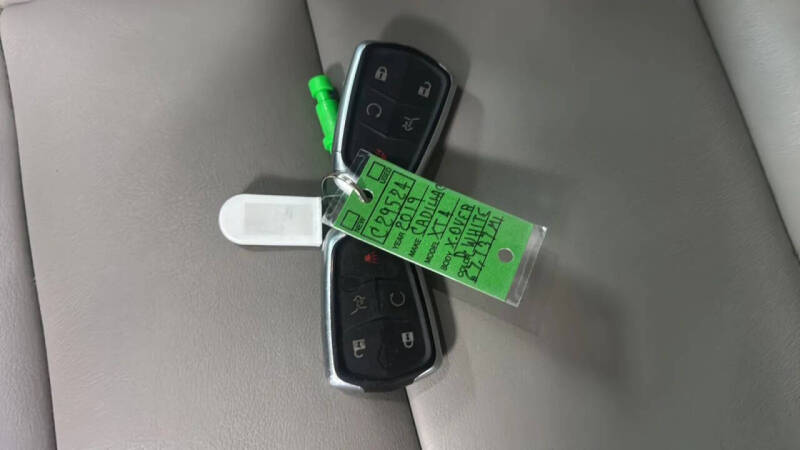 2019 Cadillac XT4 Premium Luxury