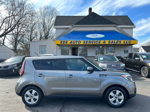 2017 Kia Soul for sale at EEE AUTO SERVICES AND SALES LLC in Cincinnati OH