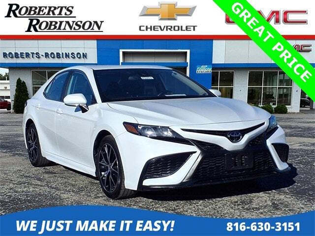 2023 Toyota Camry SE