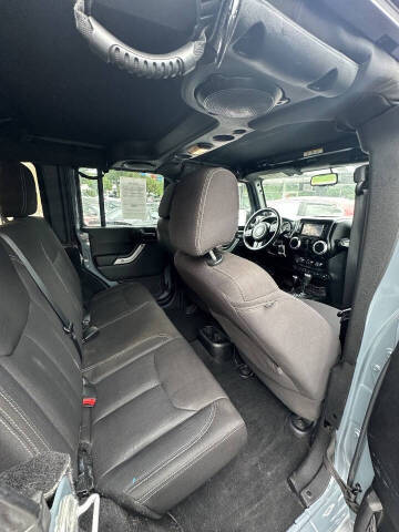 2014 Jeep Wrangler Unlimited Sahara