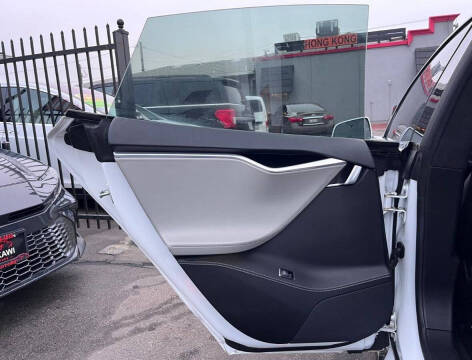 2015 Tesla Model S P85D