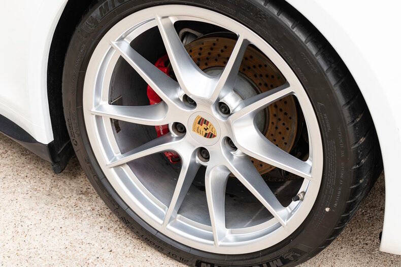 2015 Porsche 911