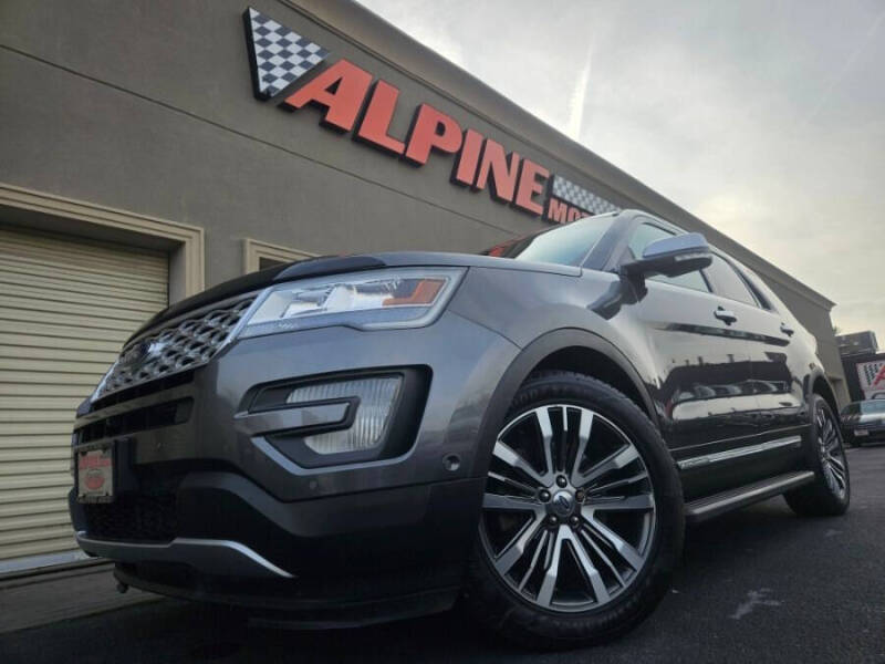 2016 Ford Explorer Platinum's photo