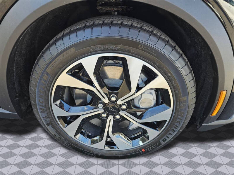 2024 Ford Mustang Mach-E Select