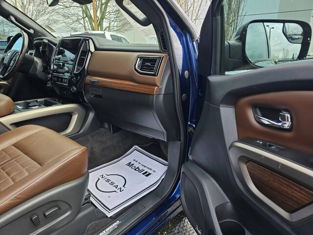 2021 Nissan Titan Platinum Reserve