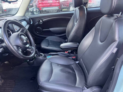 2013 MINI Hardtop Cooper