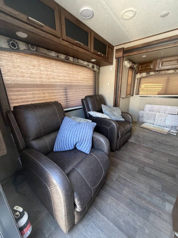 2018 Keystone RV Cougar