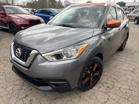 2019 Nissan Kicks SR