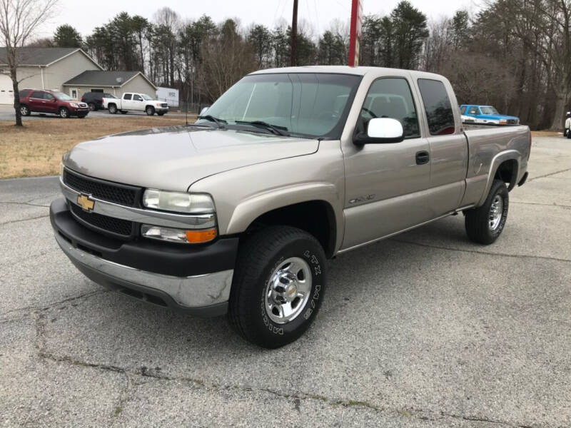 2001 Chevrolet Silverado 2500HD for sale at Mid Atlantic Auto Sales Network LLC in Summerfield NC