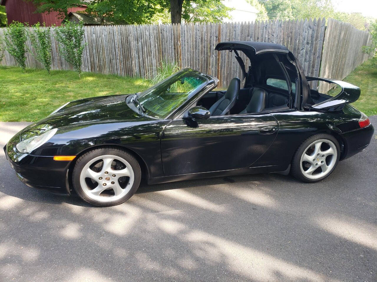 2001 Porsche 911 13