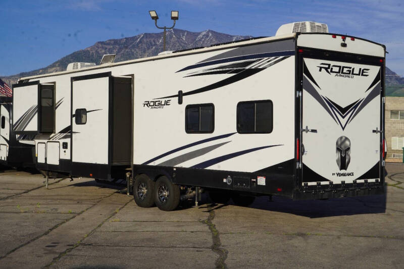 2022 F0REST RIVER ROGUE