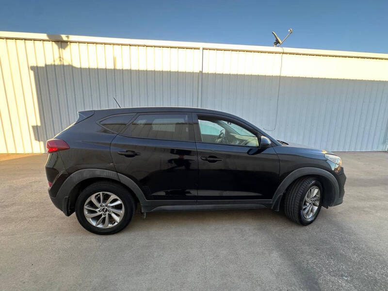 2016 Hyundai Tucson SE