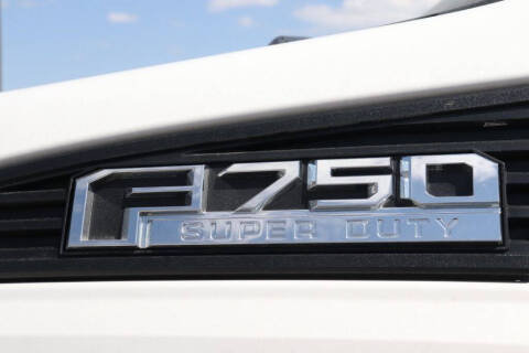 2025 Ford F-750 Super Duty